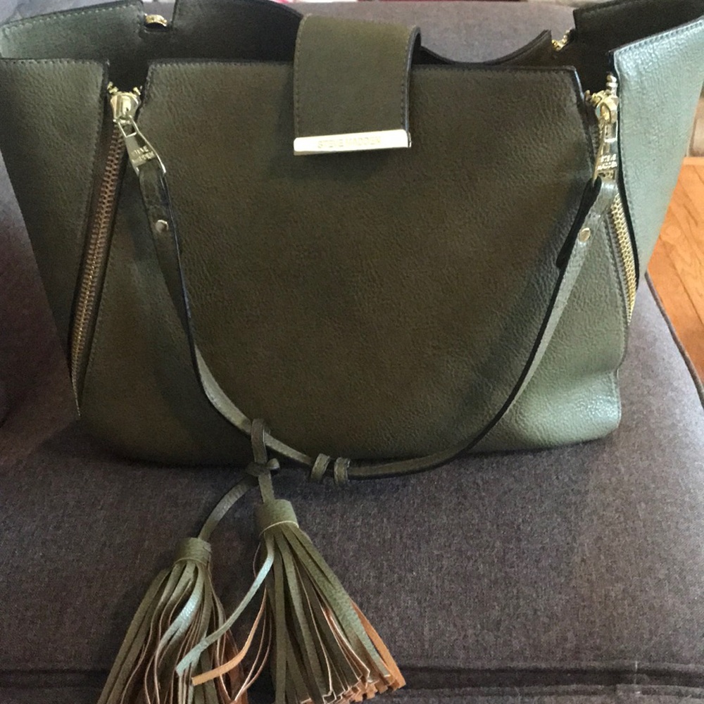 Steve Madden tote
